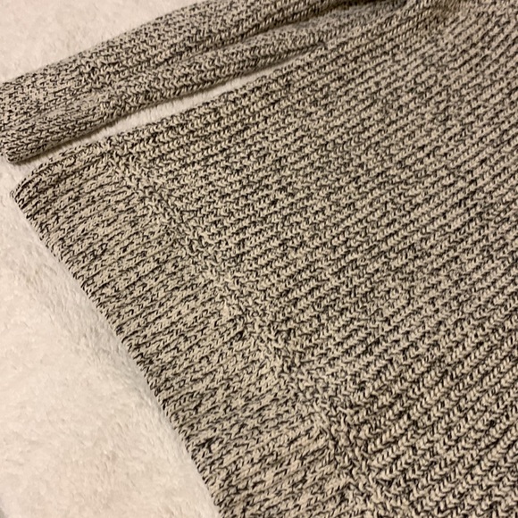 Roots knit turntleneck - Picture 2 of 4